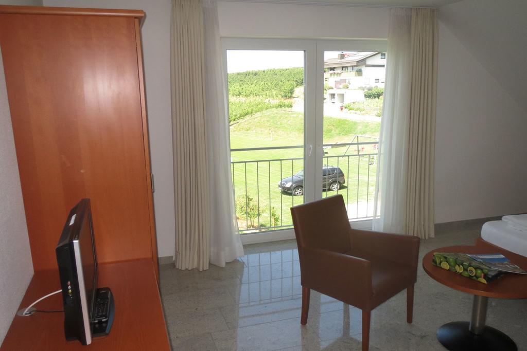 Gaestehaus Frohe Aussicht Kressbronn am Bodensee Exterior photo